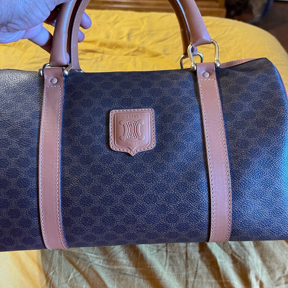 Gorgeous Authentic Celine Boston Bag - Picture 5 of 16